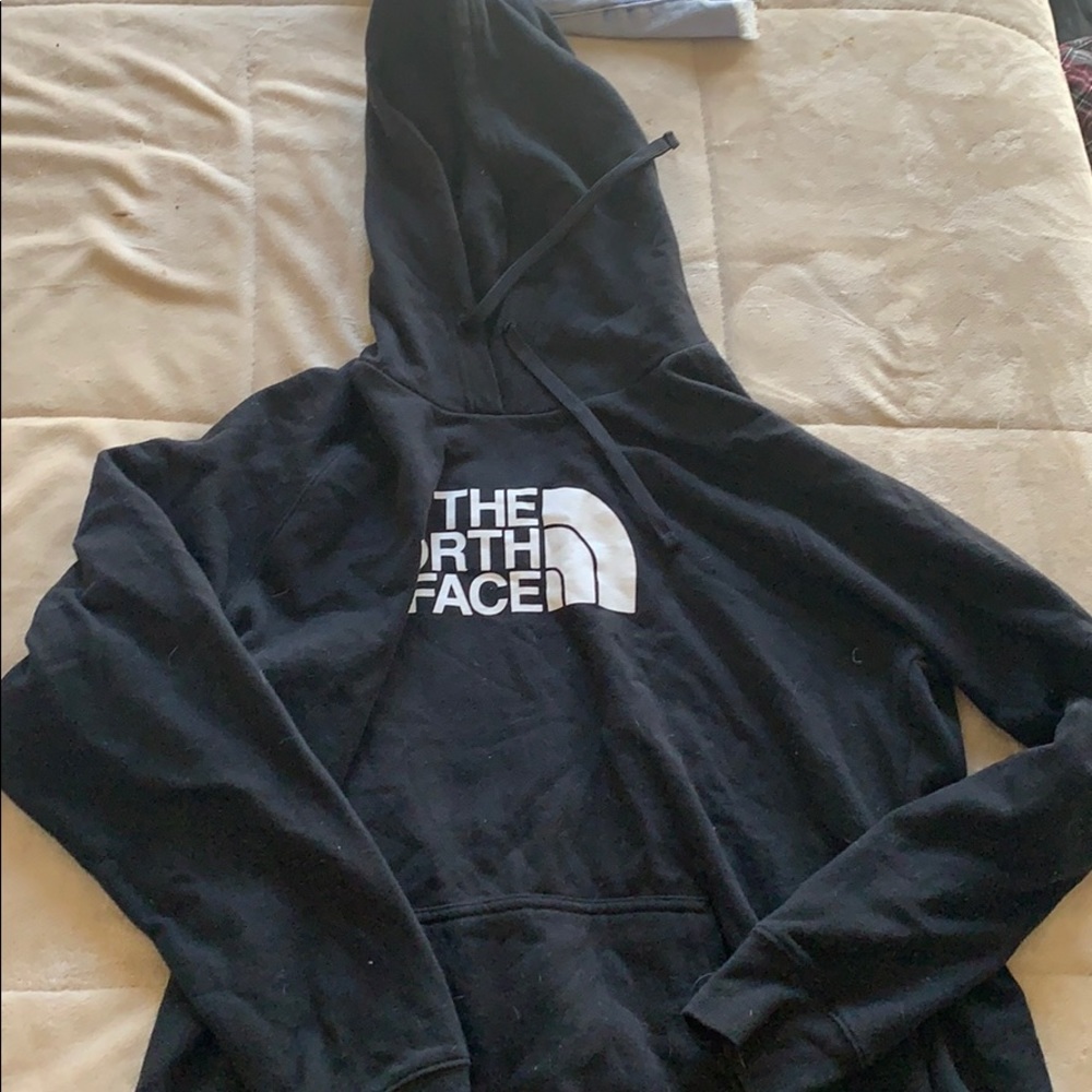 Black north face sweatshirt